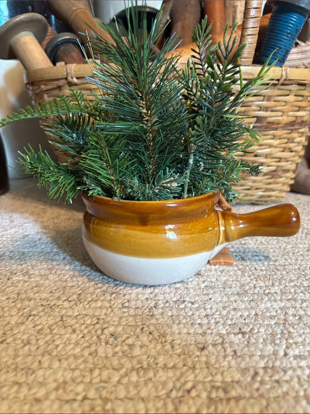 Handcrafted Holiday Gingerbread Arrangement in Amber and White Ceramic Pot